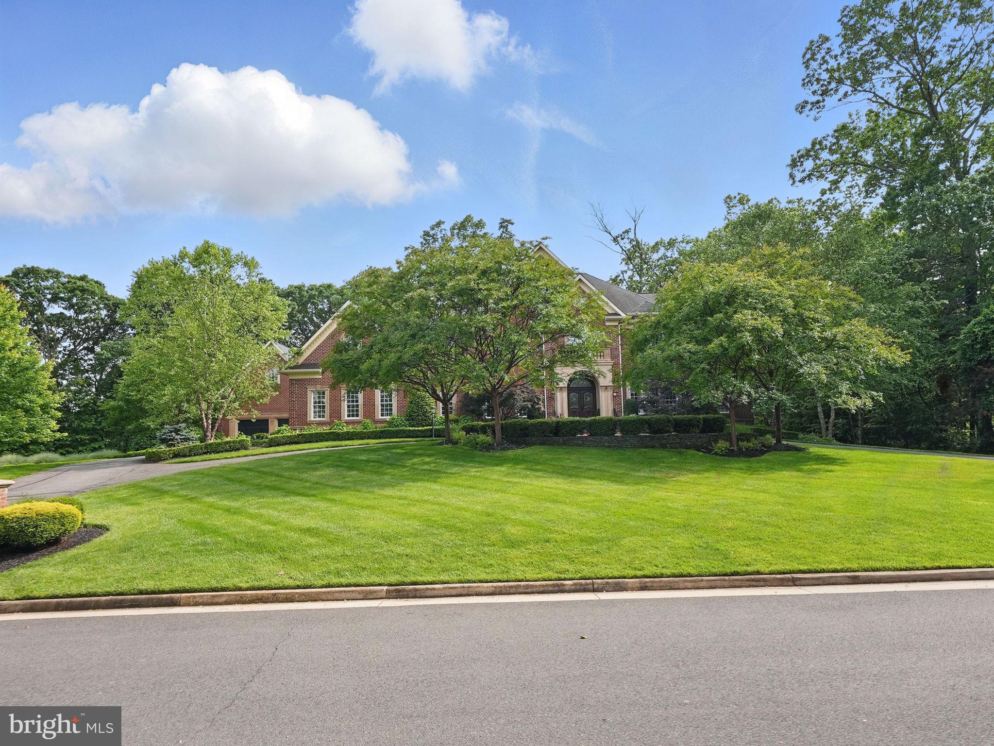 2555 Vale Ridge Ct