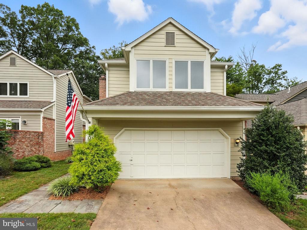 2907 Elmtop Ct