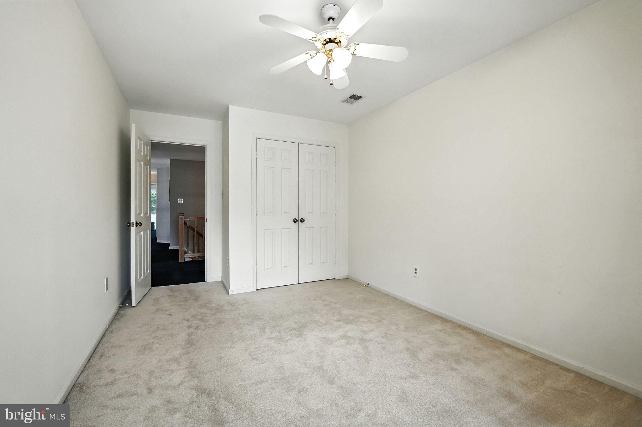 2907 Elmtop Ct