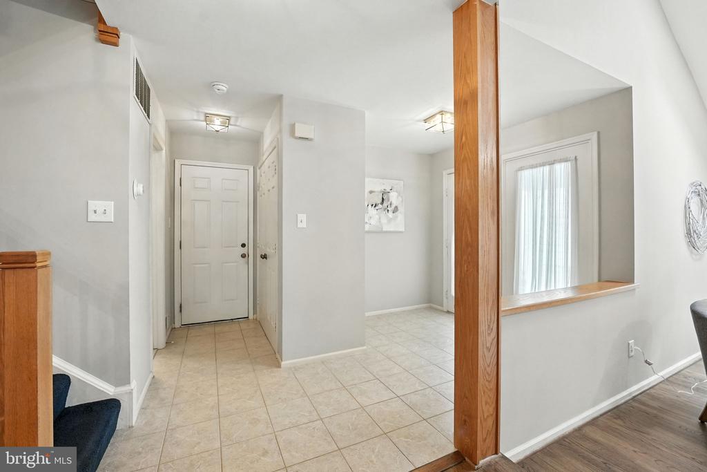 2907 Elmtop Ct