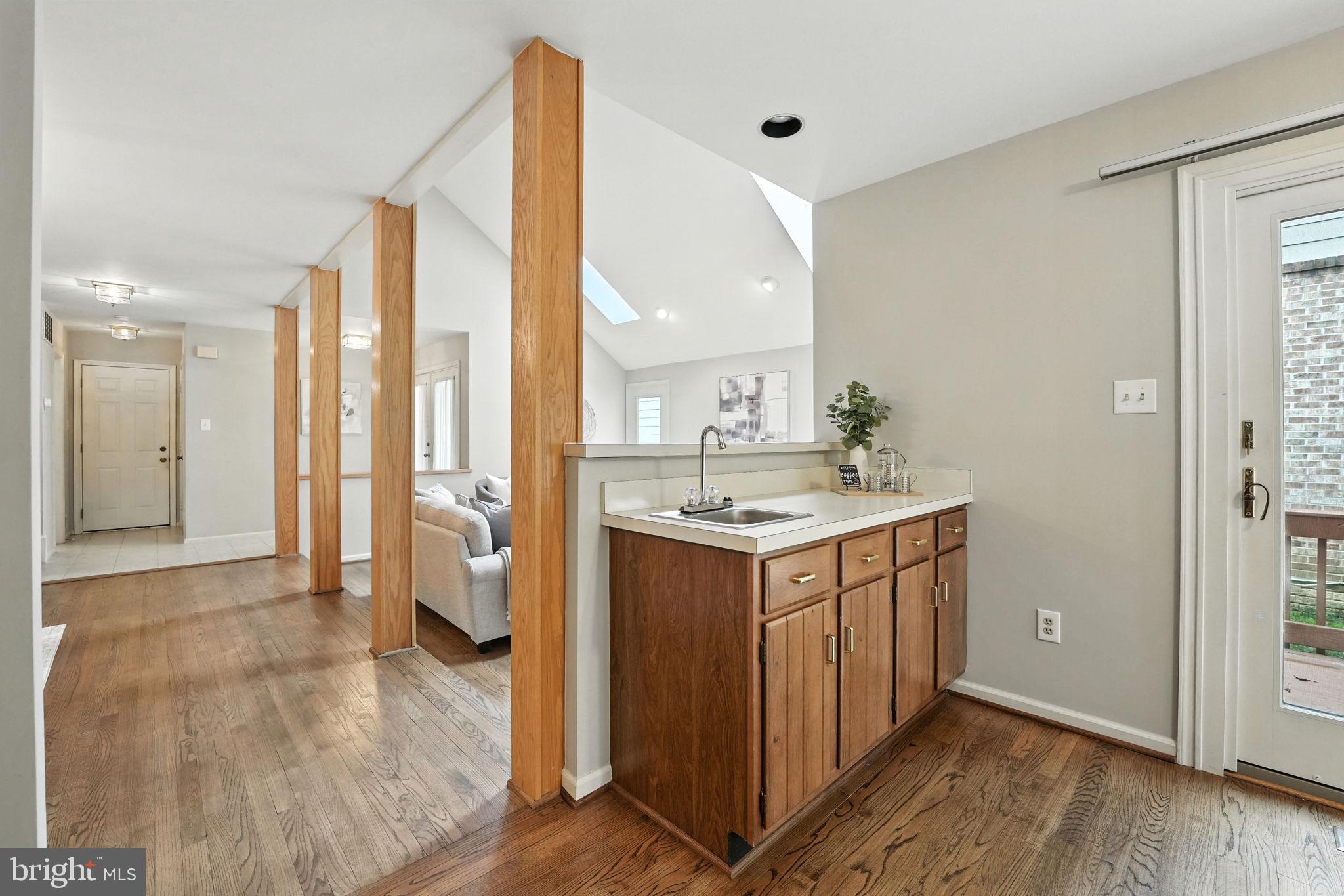 2907 Elmtop Ct