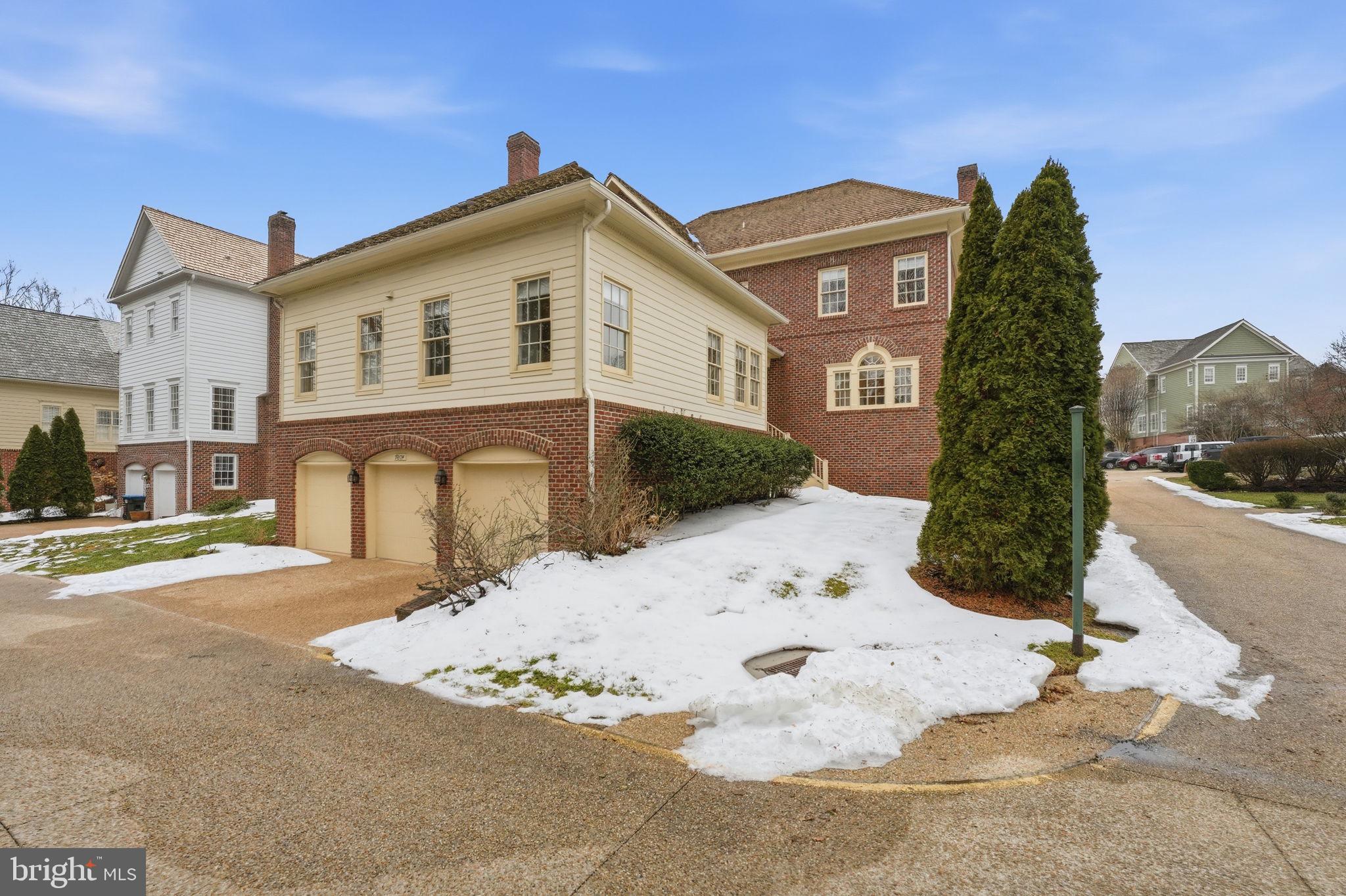 9874 PALACE GREEN WAY