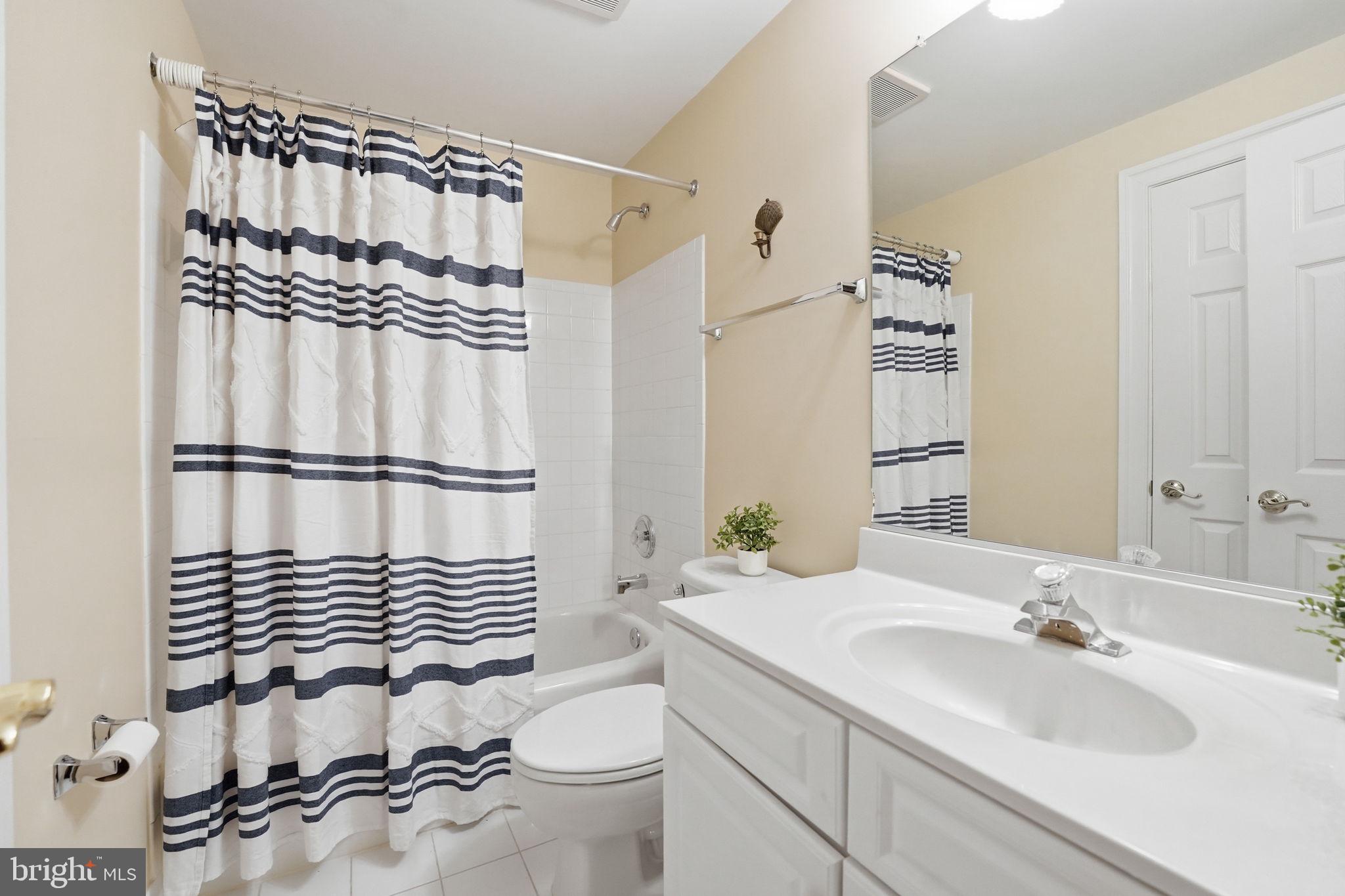 9874 PALACE GREEN WAY