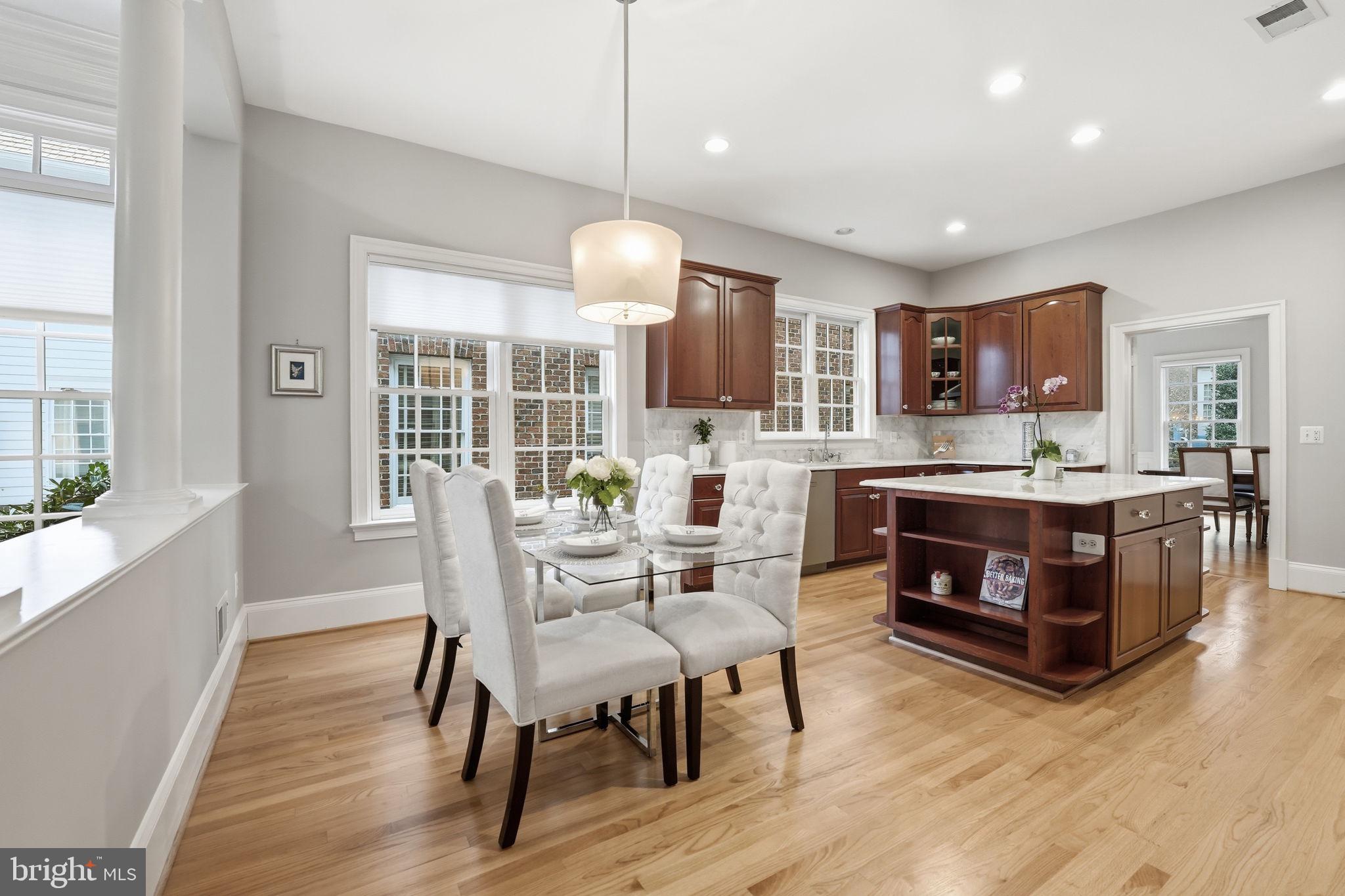 9874 PALACE GREEN WAY