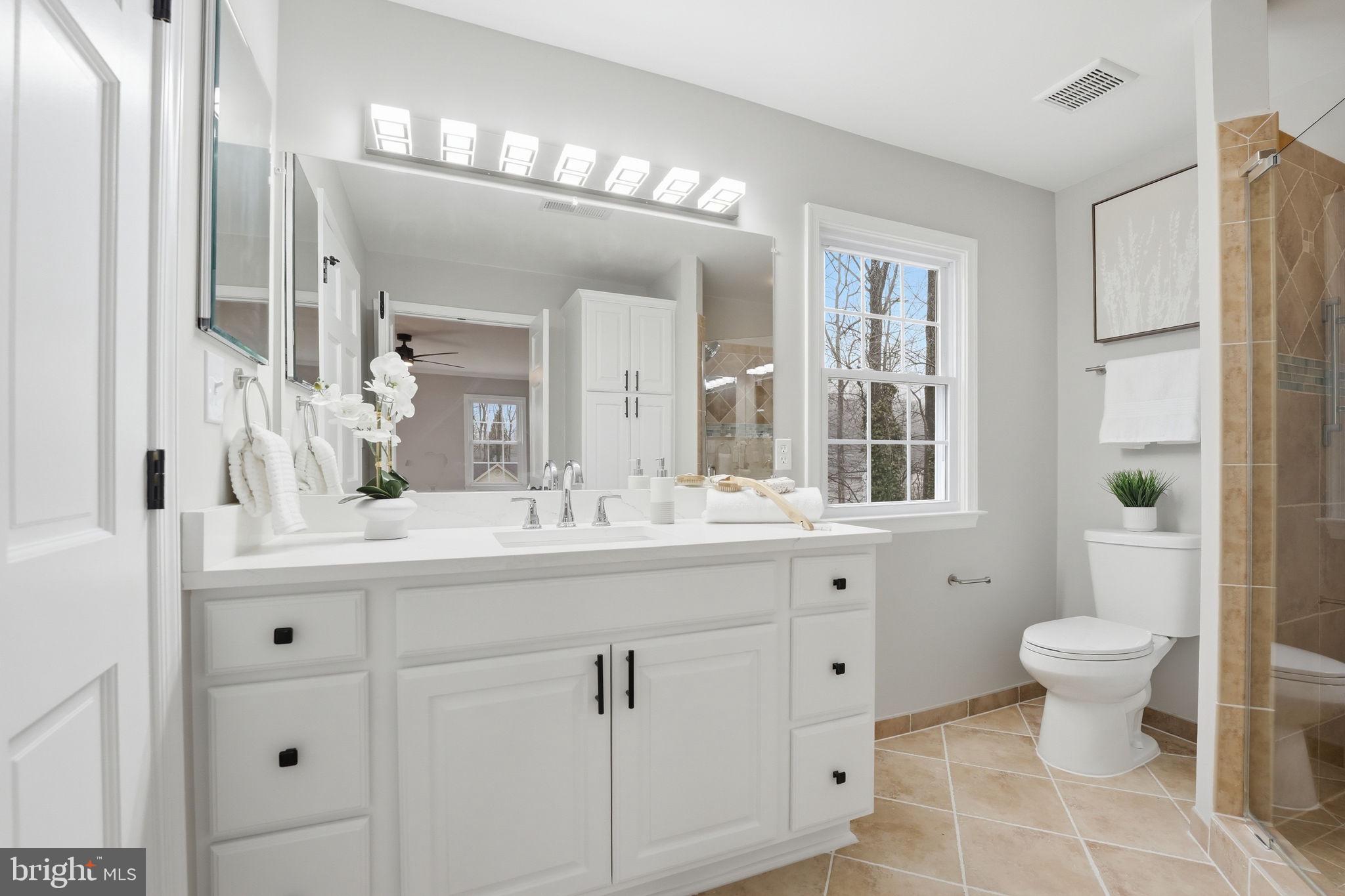 9438 WALLINGFORD DRIVE