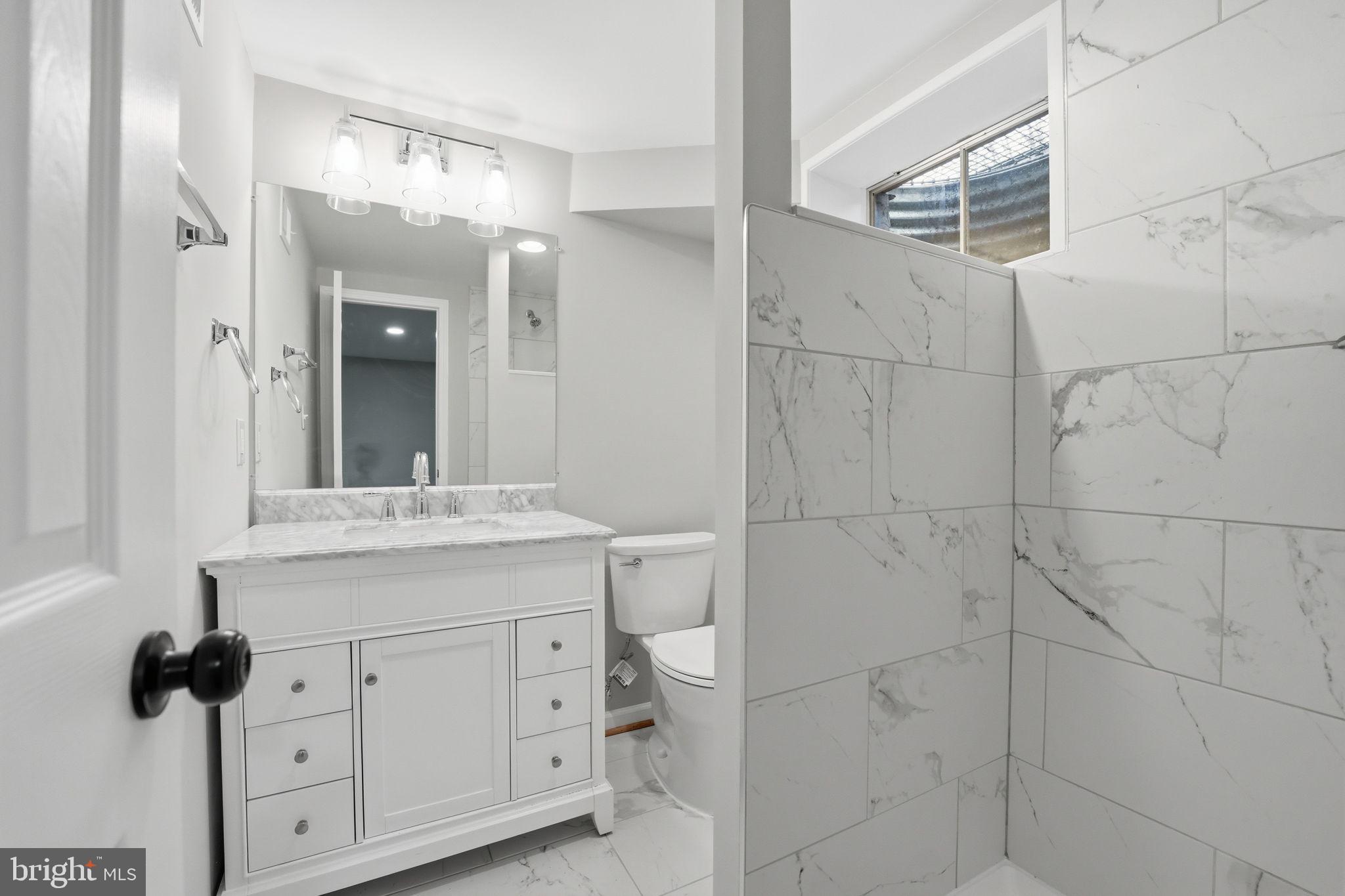 9438 WALLINGFORD DRIVE