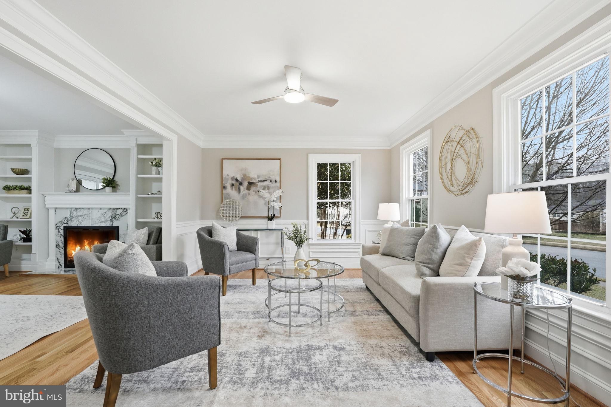 9438 WALLINGFORD DRIVE