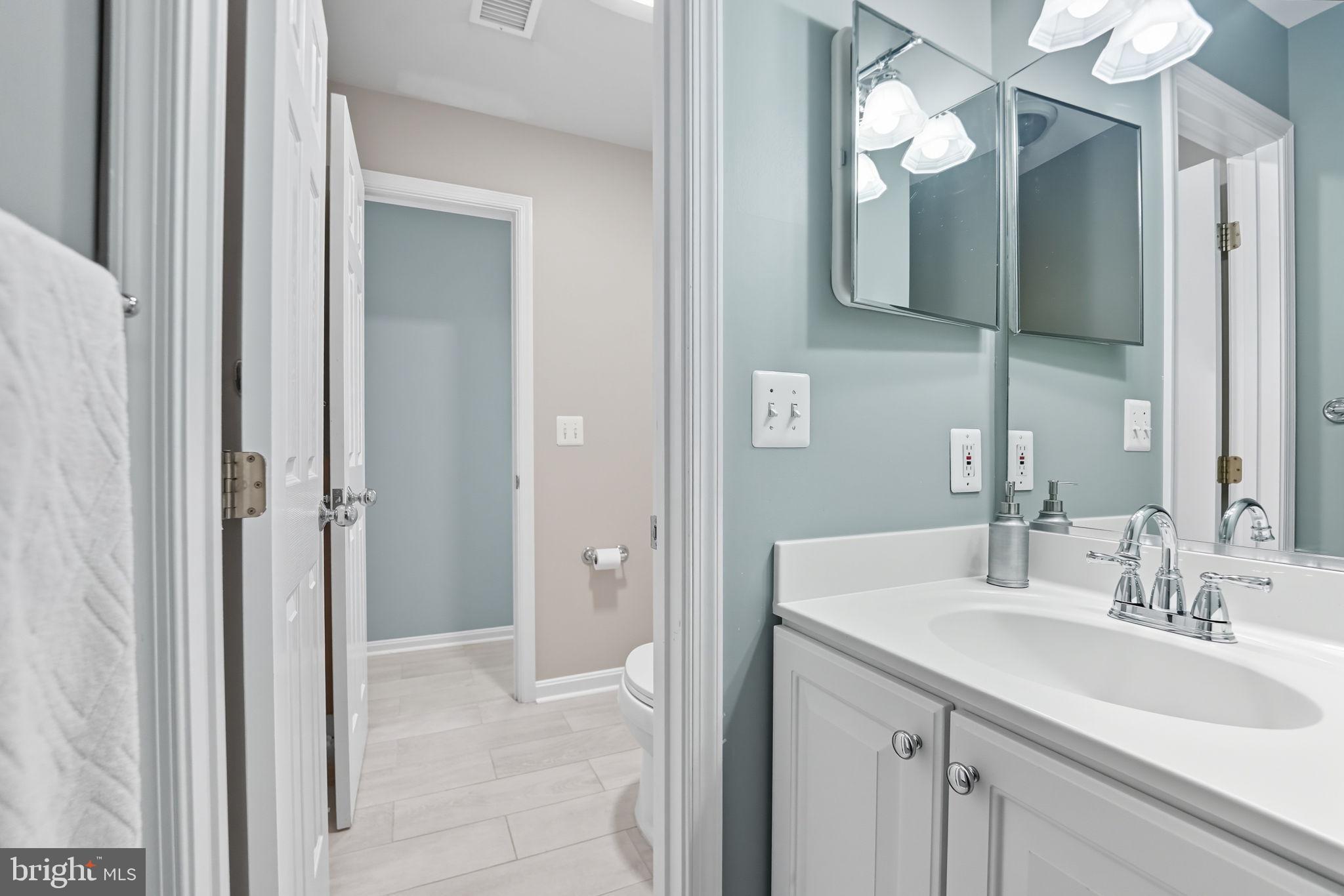 201 PRESCOTT CIRCLE SE