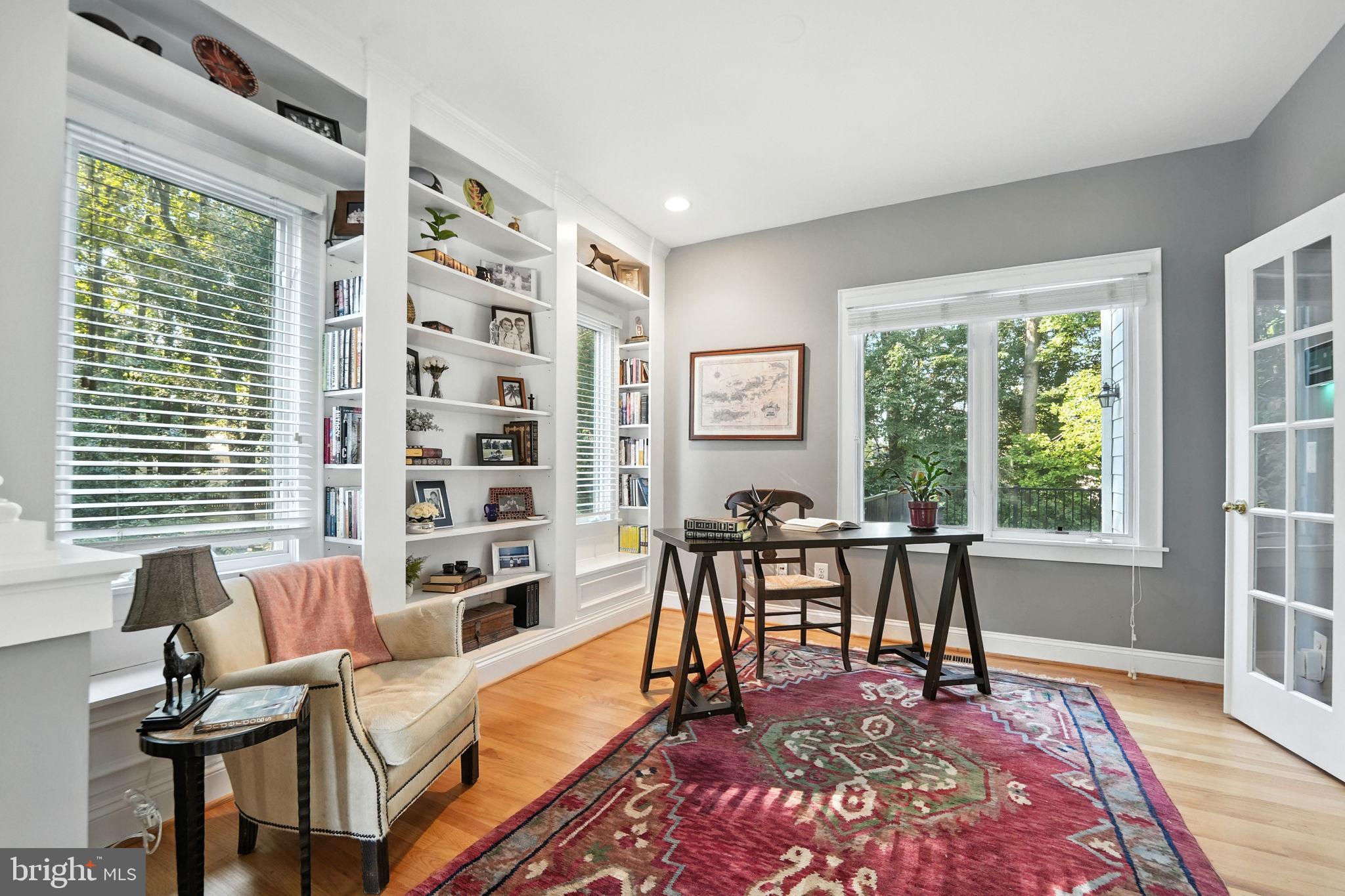 201 PRESCOTT CIRCLE SE