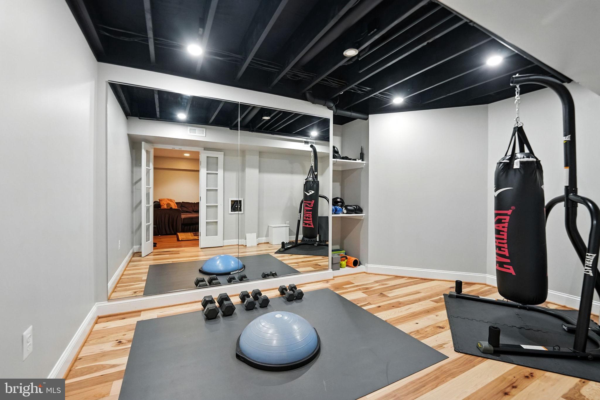 201 PRESCOTT CIRCLE SE