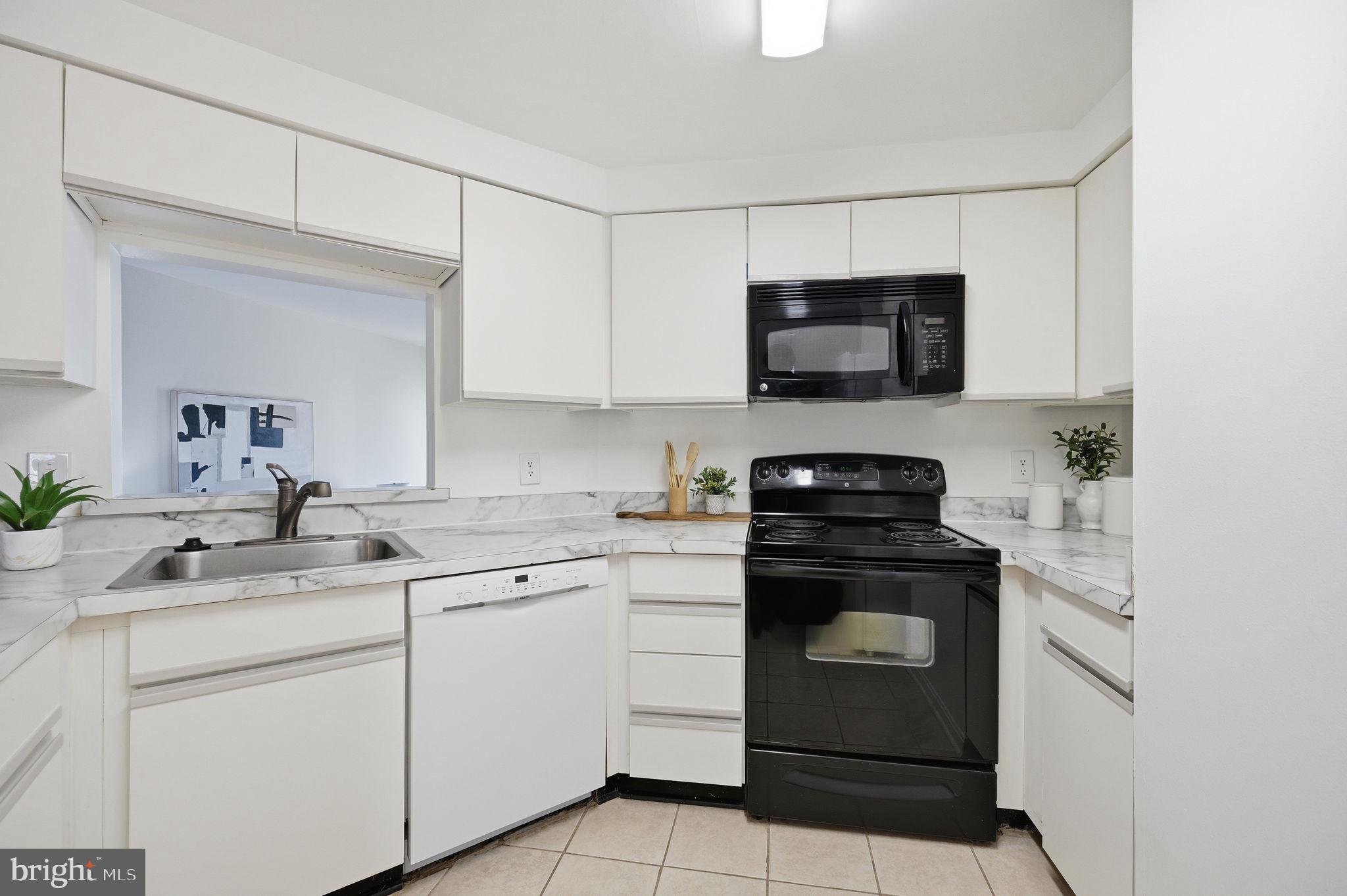 11240 HARBOR COURT 11240