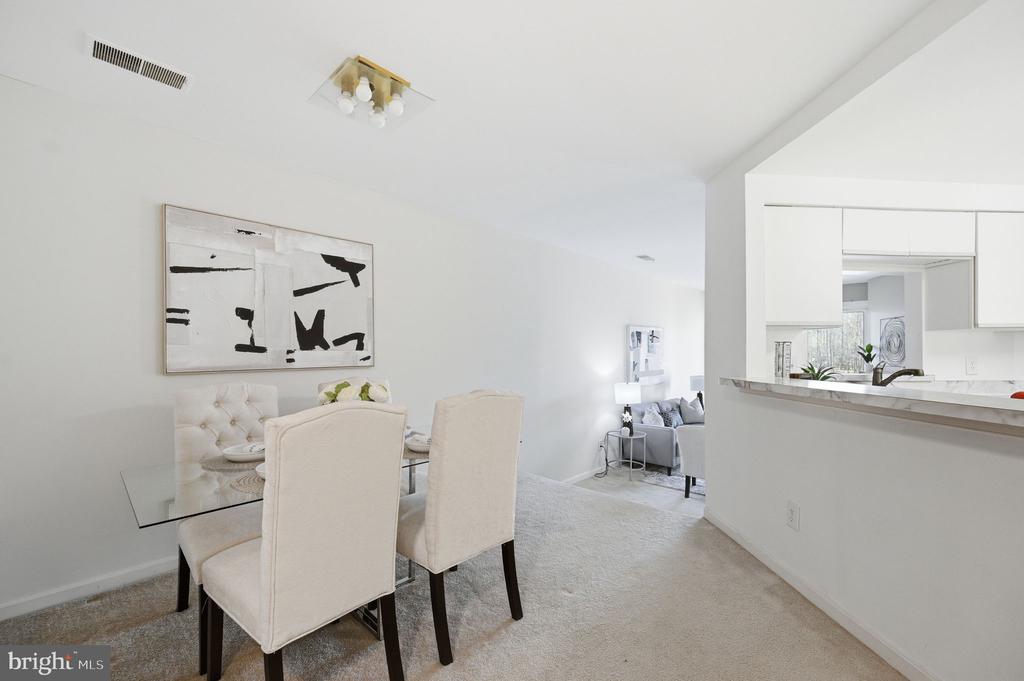 11240 HARBOR COURT 11240