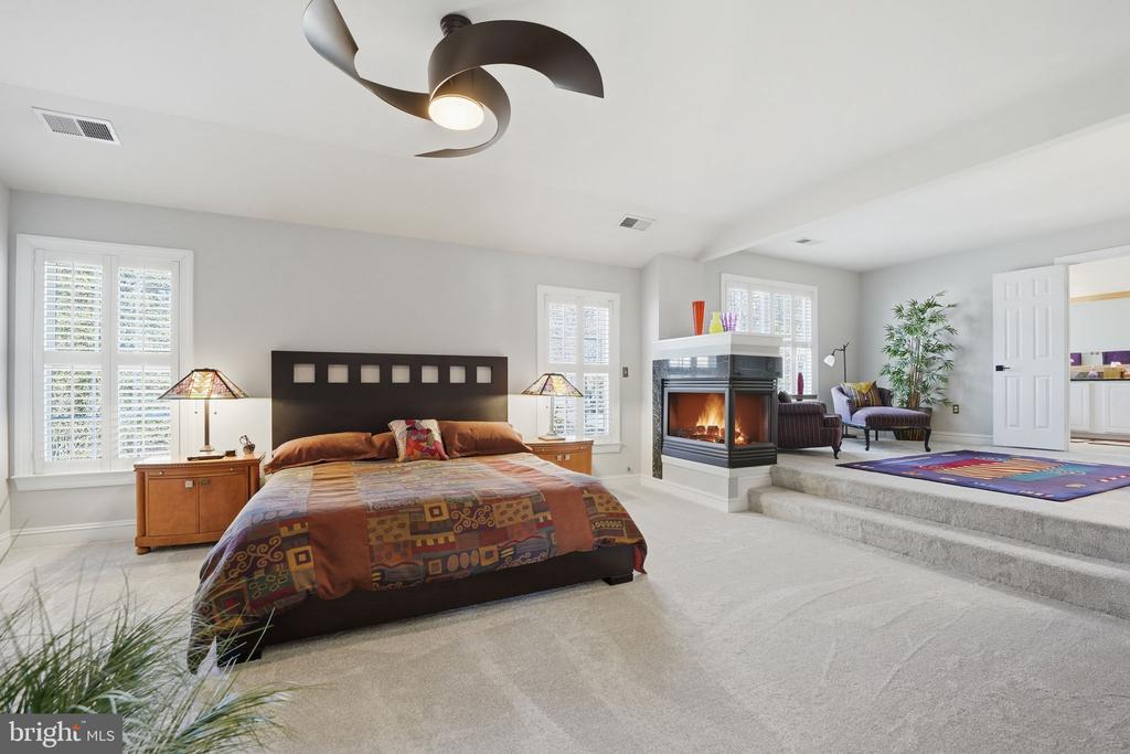 2707 PIONEER LANE