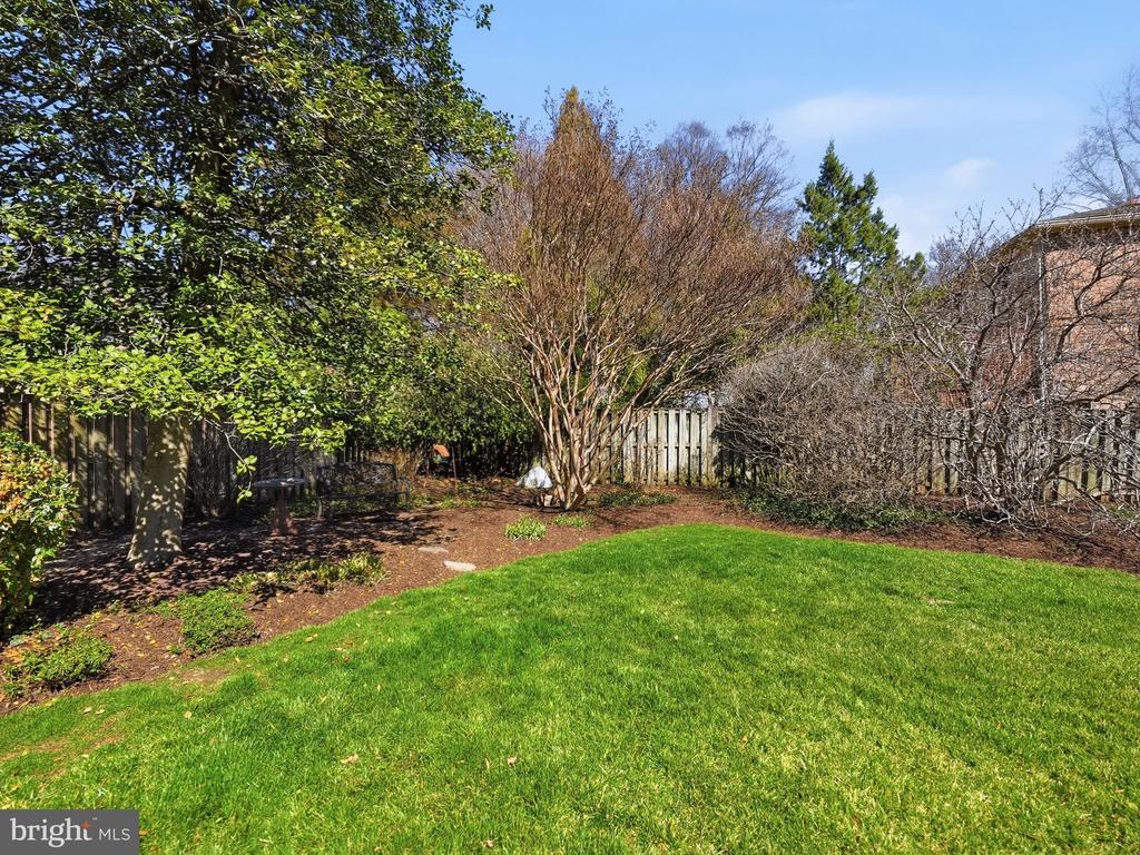 2707 PIONEER LANE