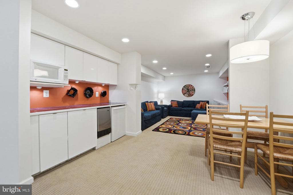 2707 PIONEER LANE