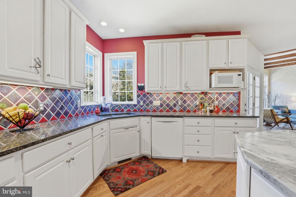 2707 PIONEER LANE