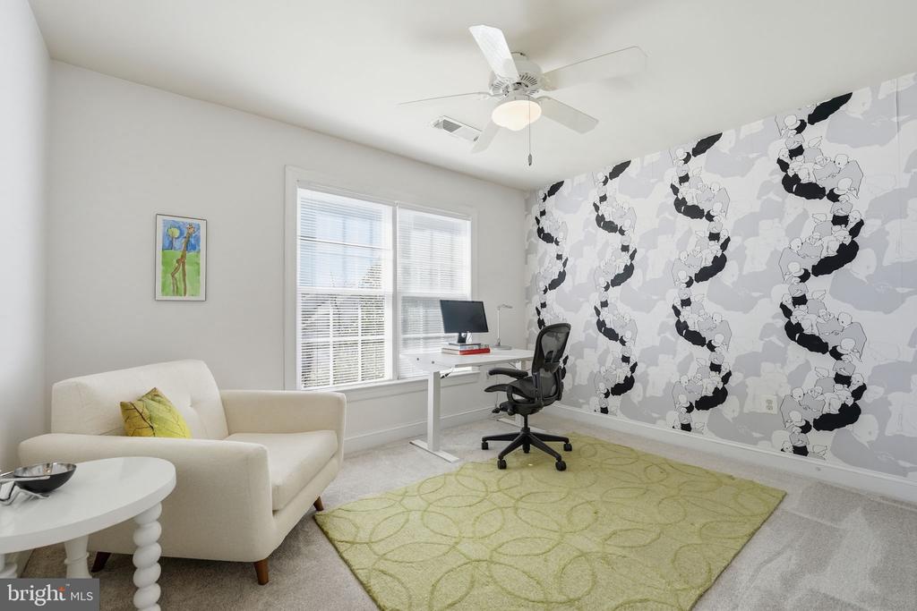 2707 PIONEER LANE