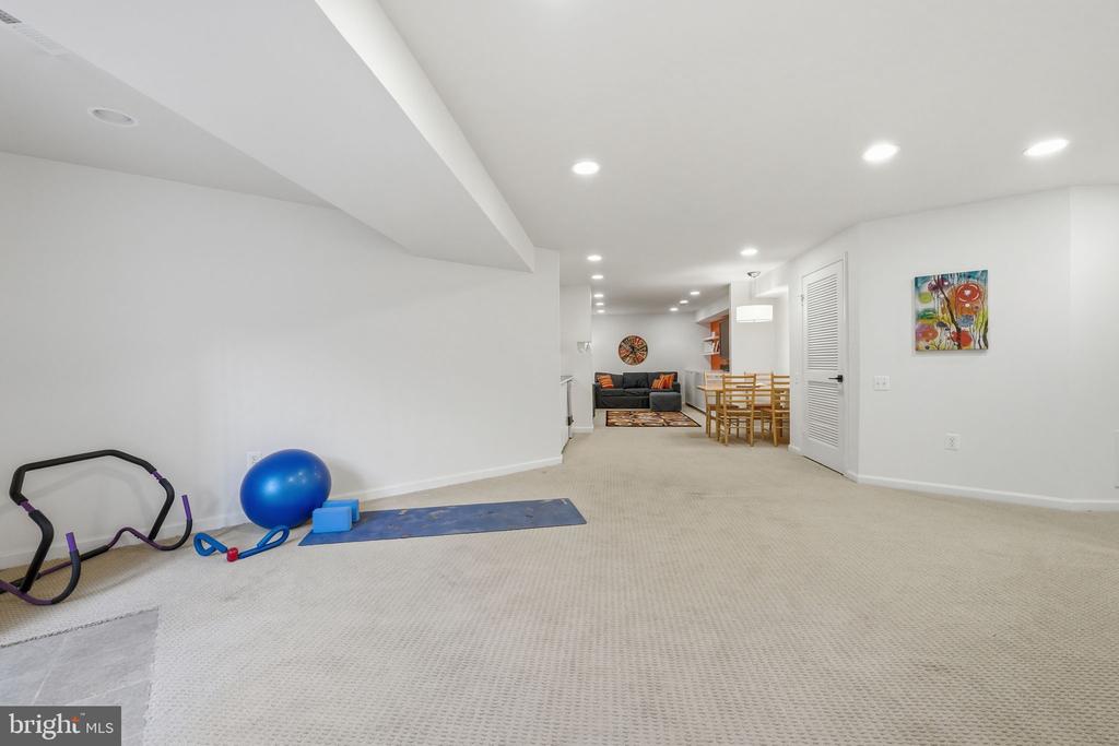 2707 PIONEER LANE
