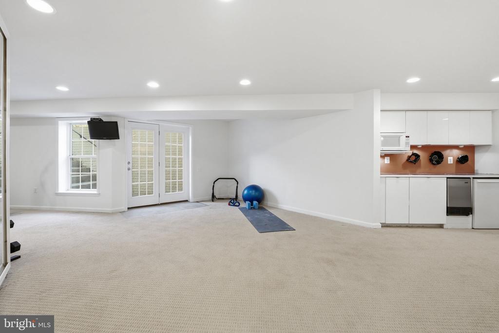 2707 PIONEER LANE