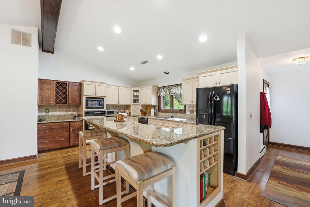 4920 BROOK HILLS DRIVE
