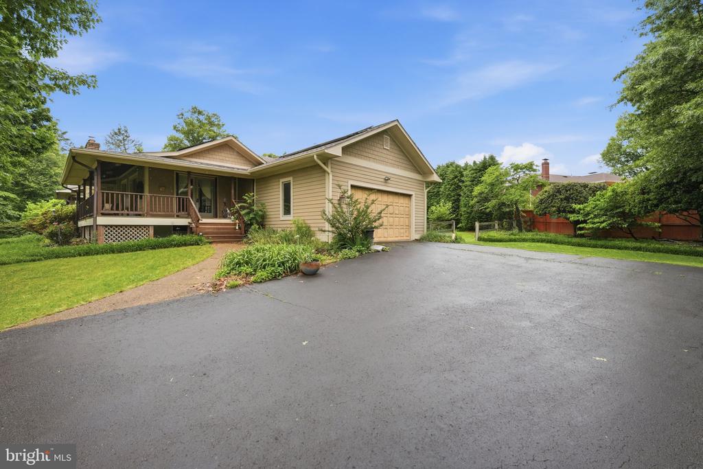 4920 BROOK HILLS DRIVE