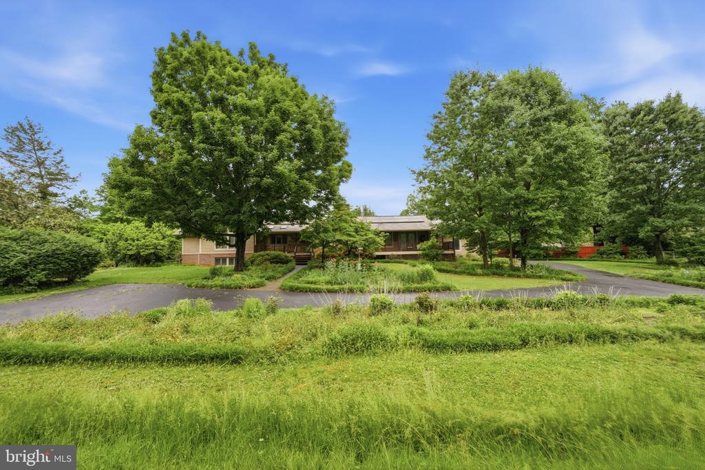 4920 BROOK HILLS DRIVE