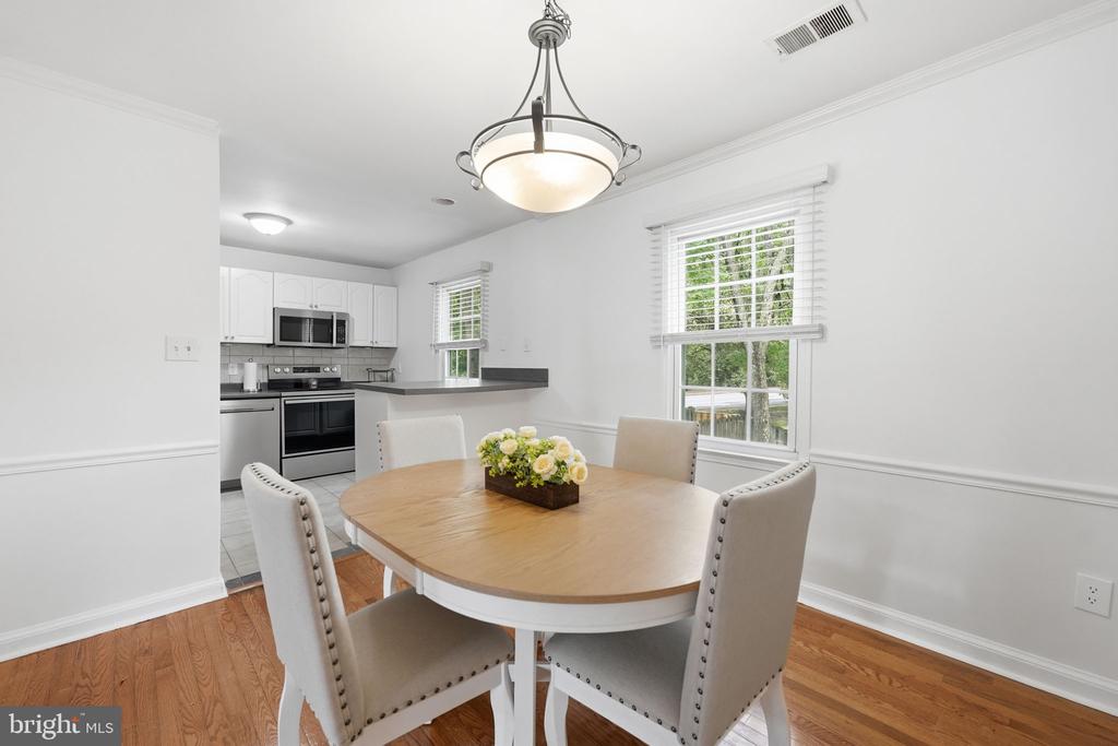 8260 GETTY COURT