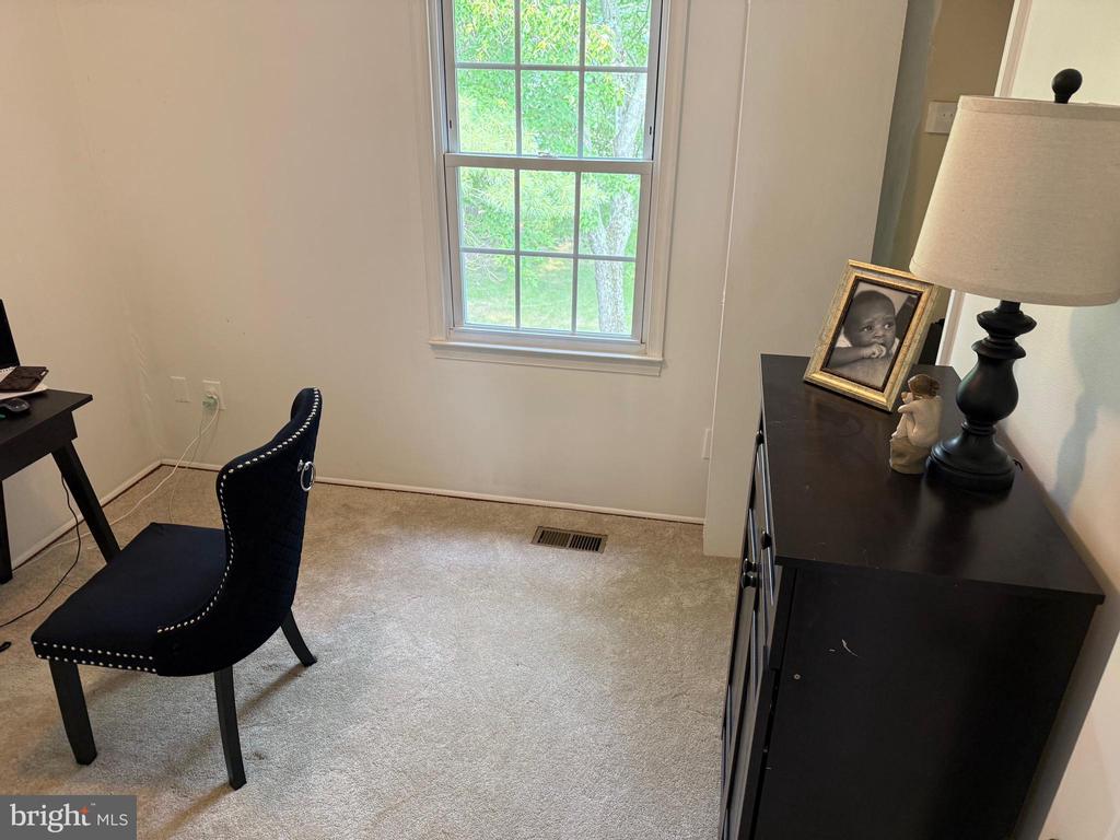 8260 GETTY COURT