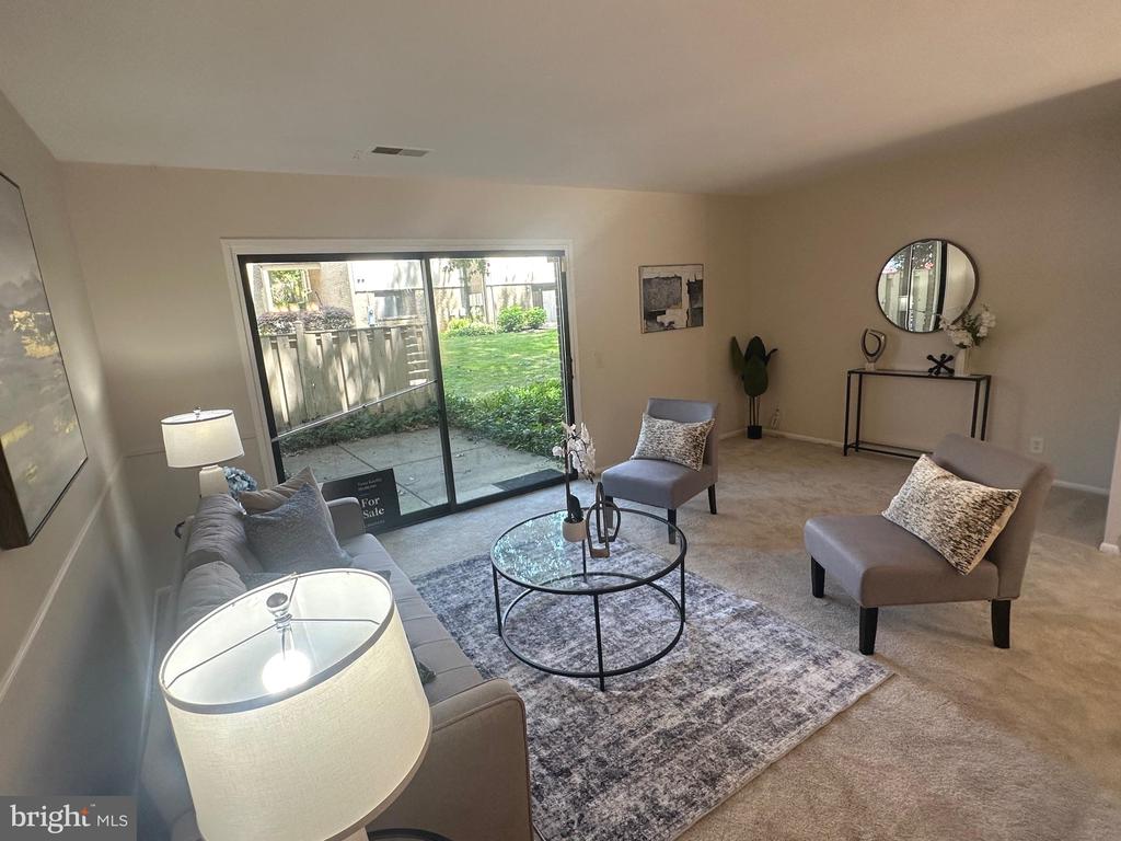 2503 GLENGYLE DRIVE Unit: 143