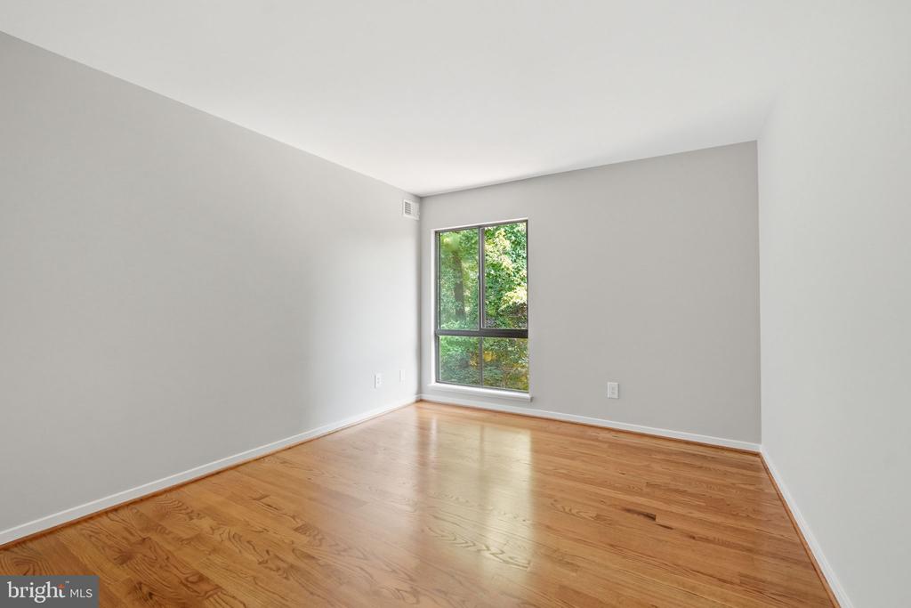 3211 CHICHESTER LANE