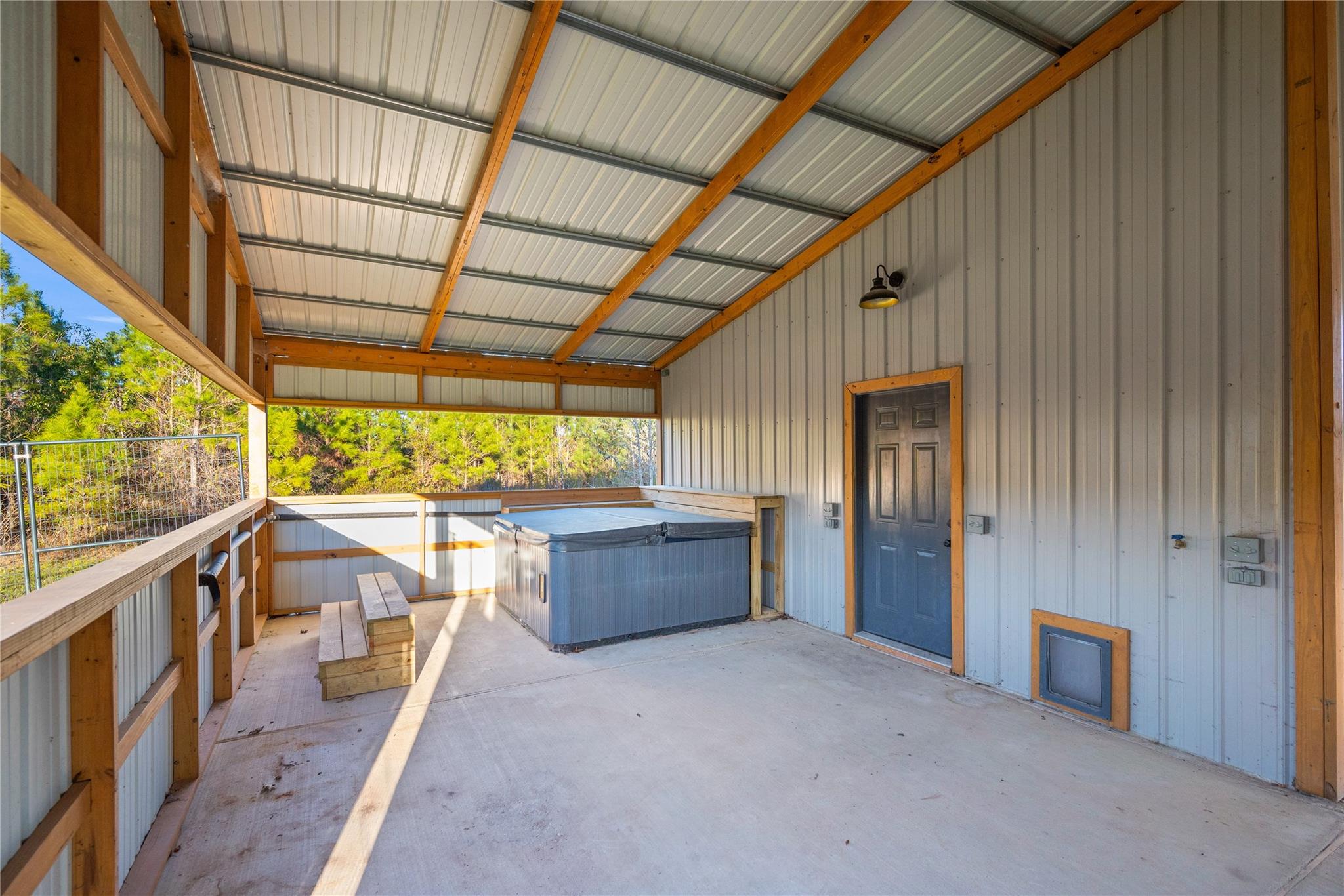 1193 Felix Currie Road