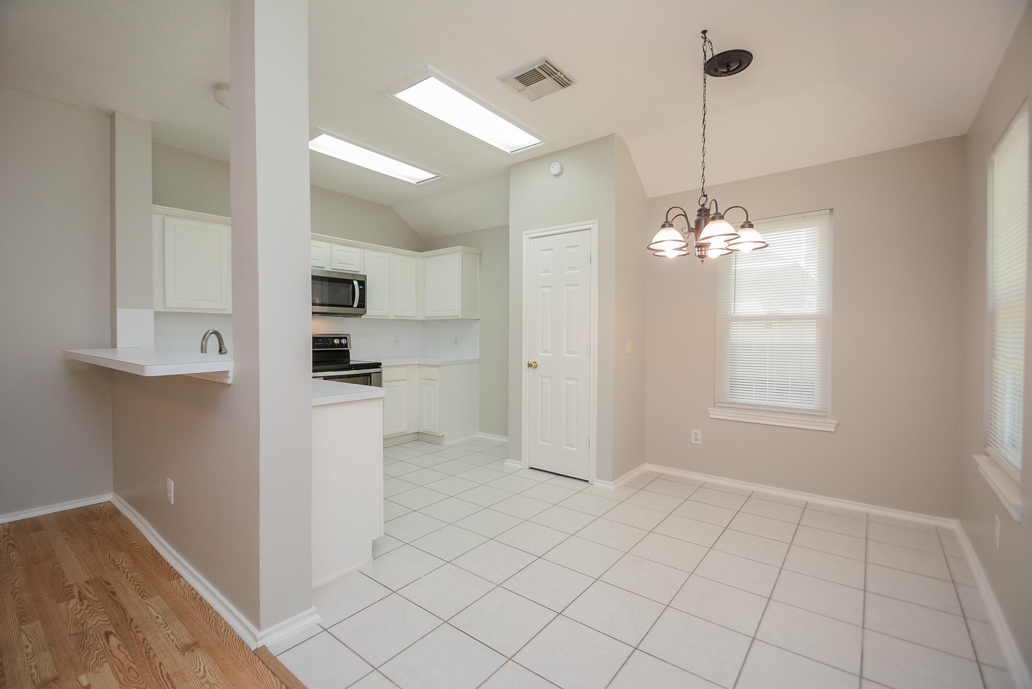 5226 Flax Bourton Street