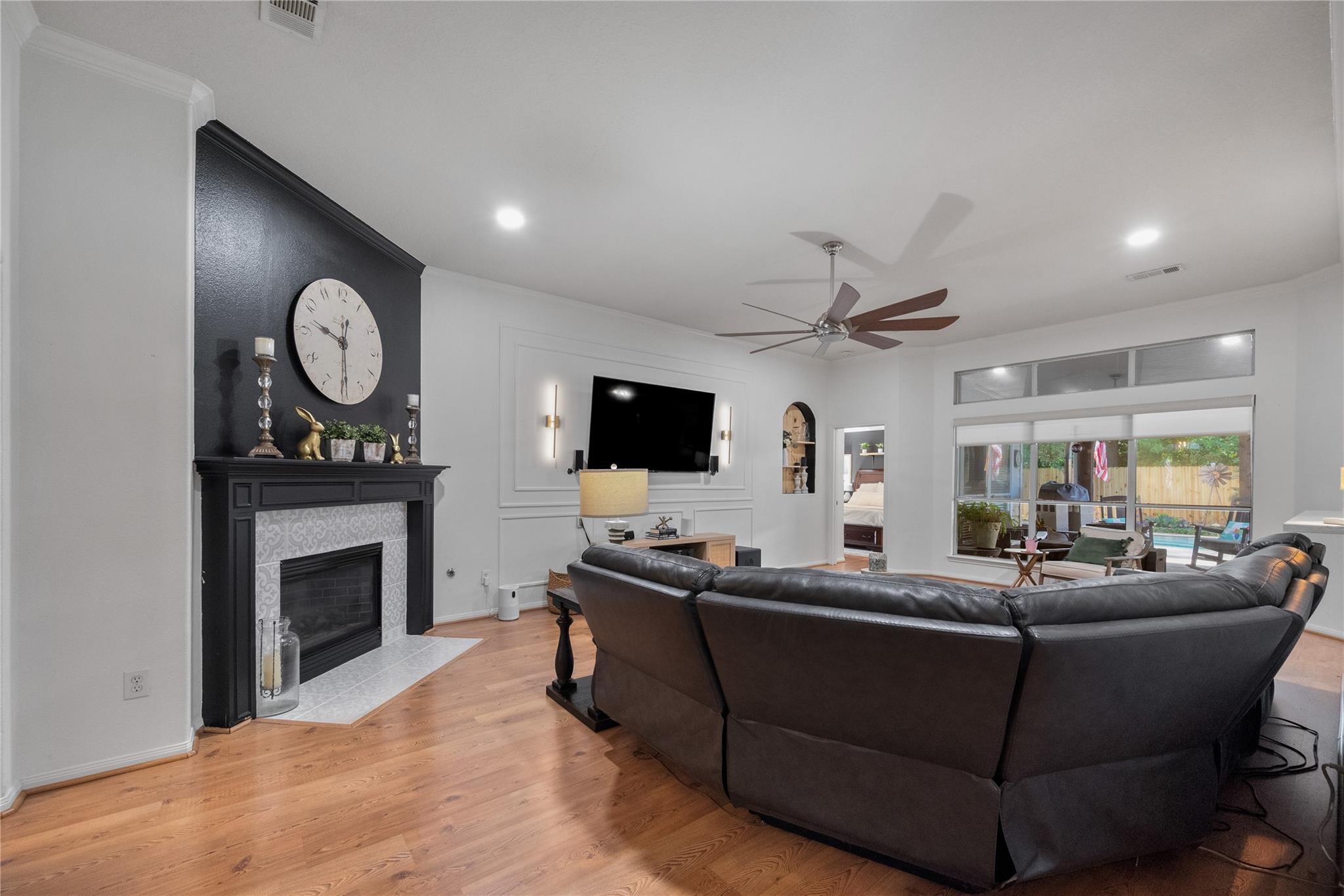 723 Far Pines Drive