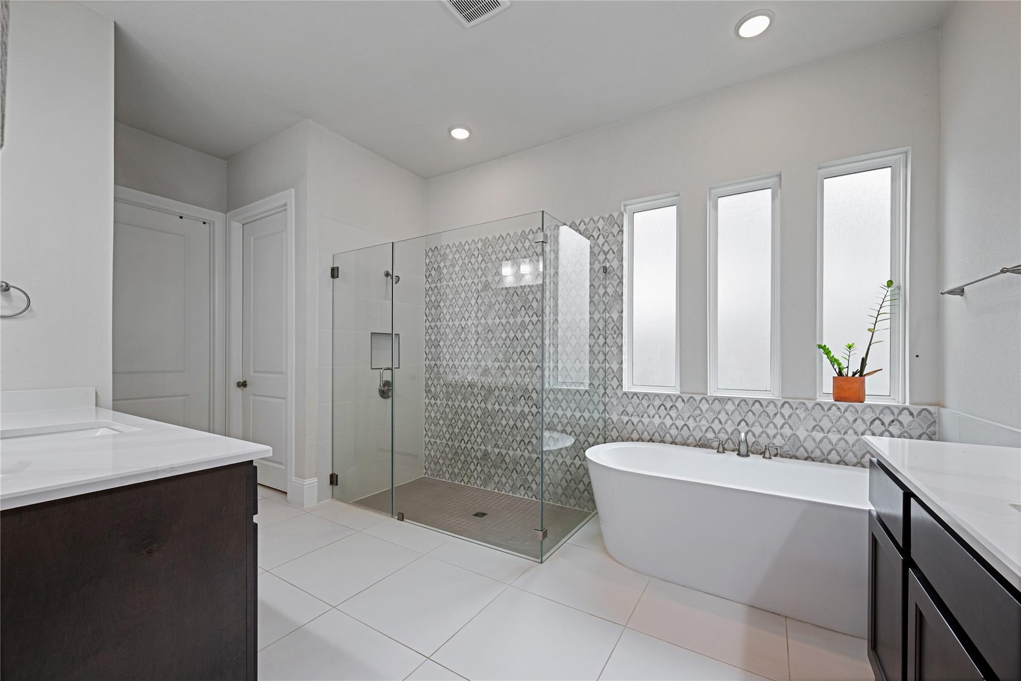 622 Platinum Stone Lane