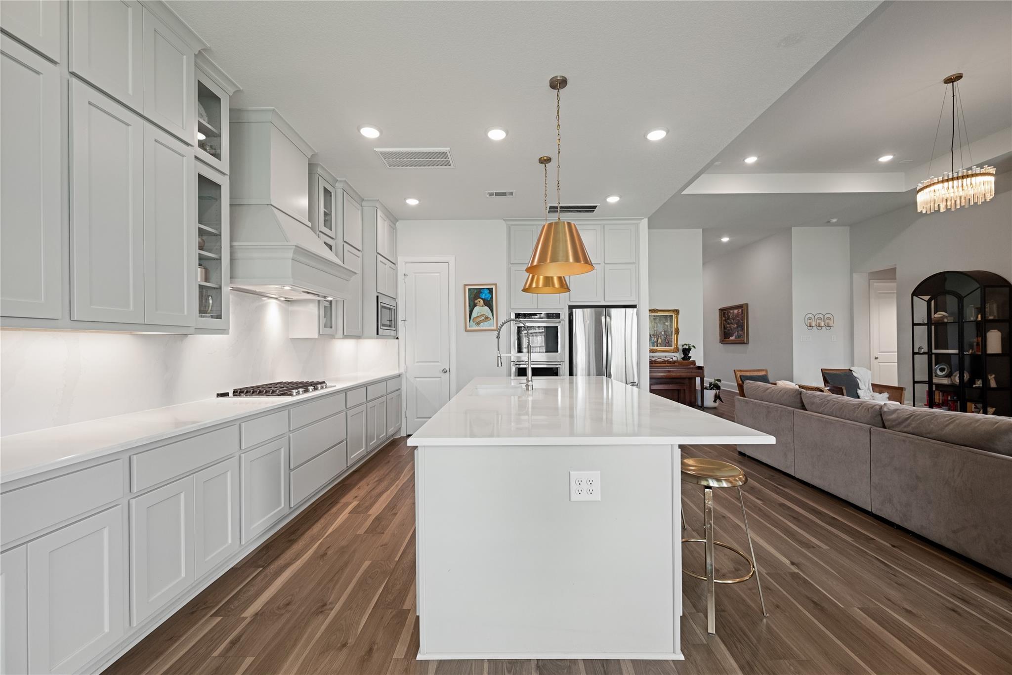 622 Platinum Stone Lane