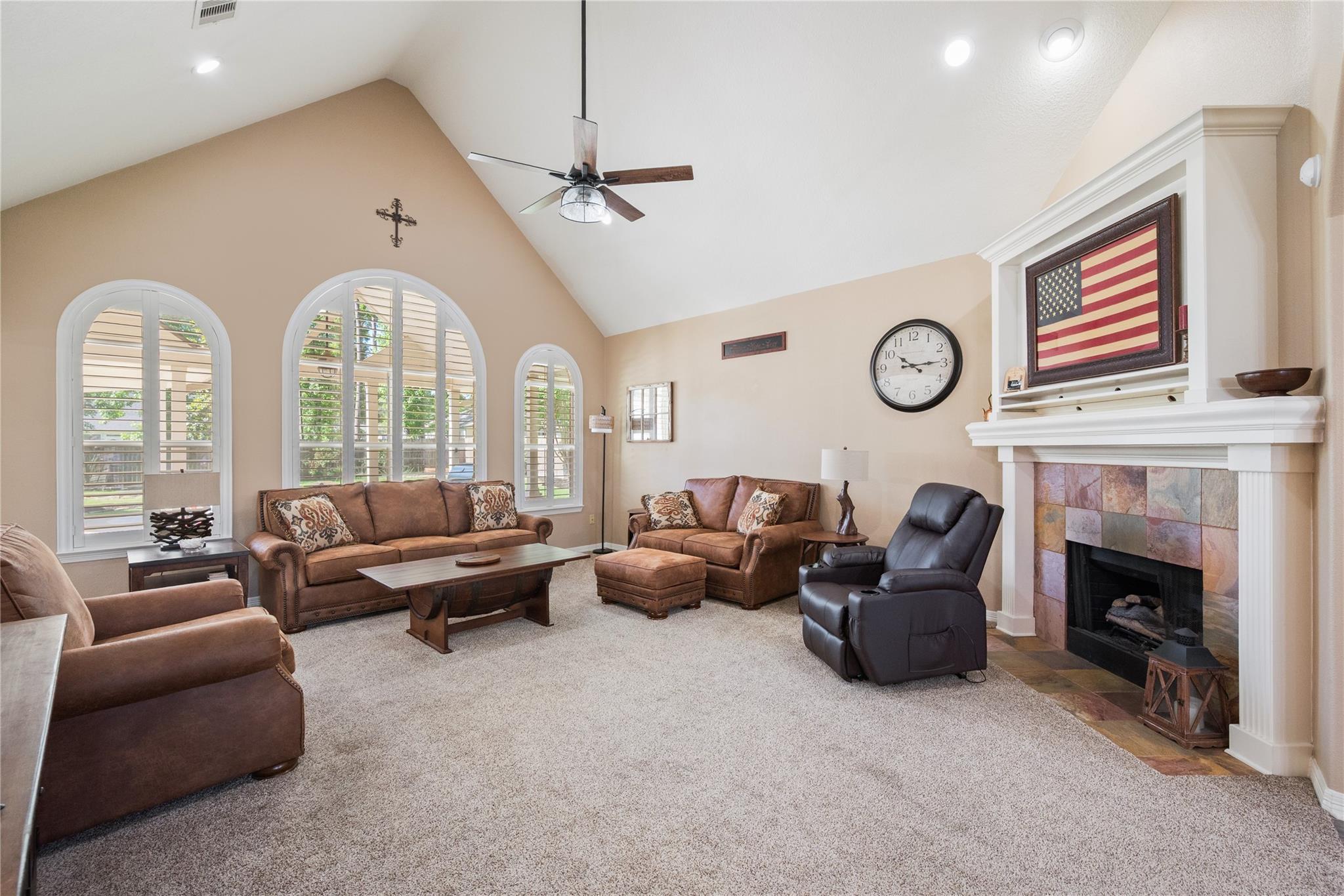 7107 Nickaburr Creek Drive