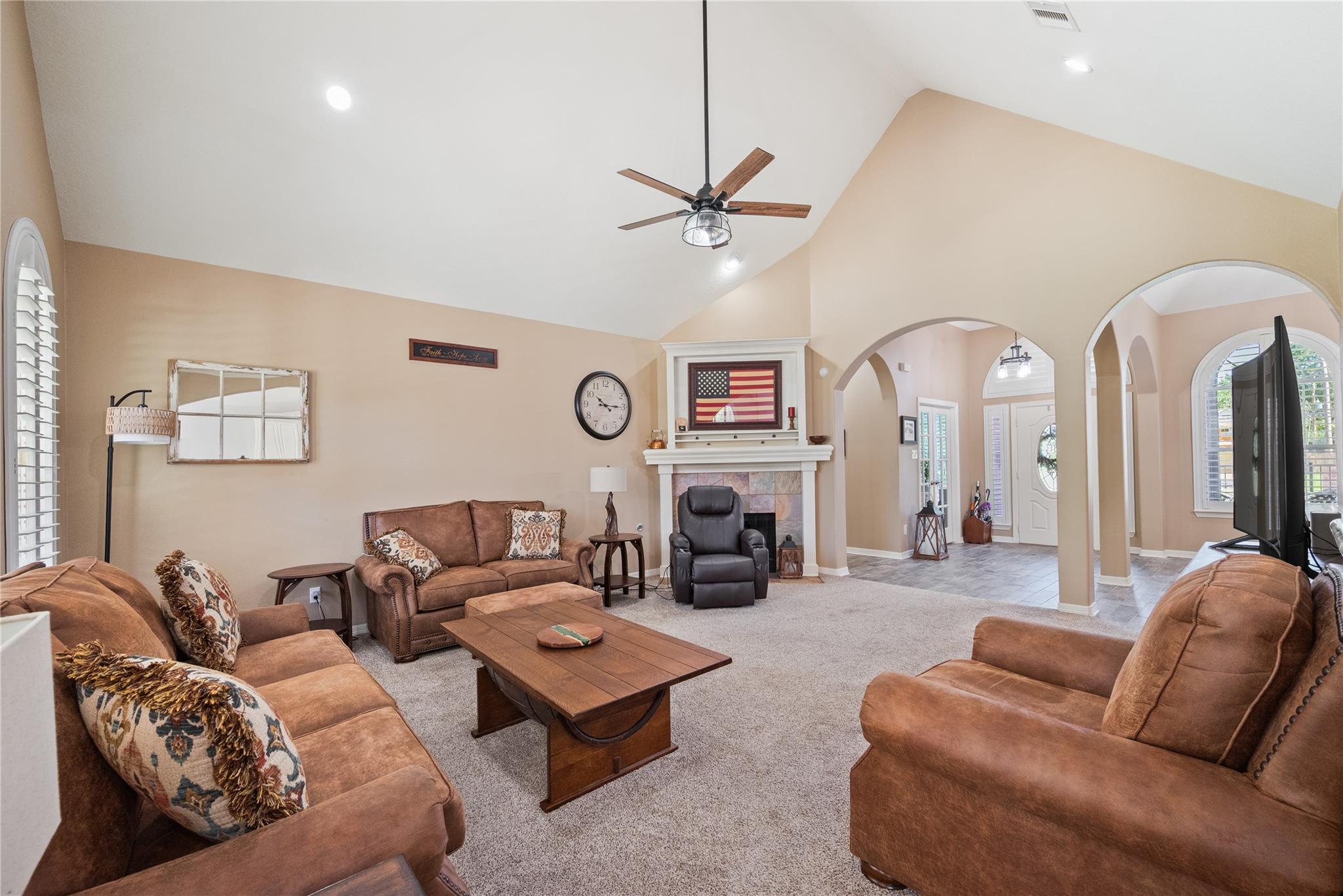 7107 Nickaburr Creek Drive