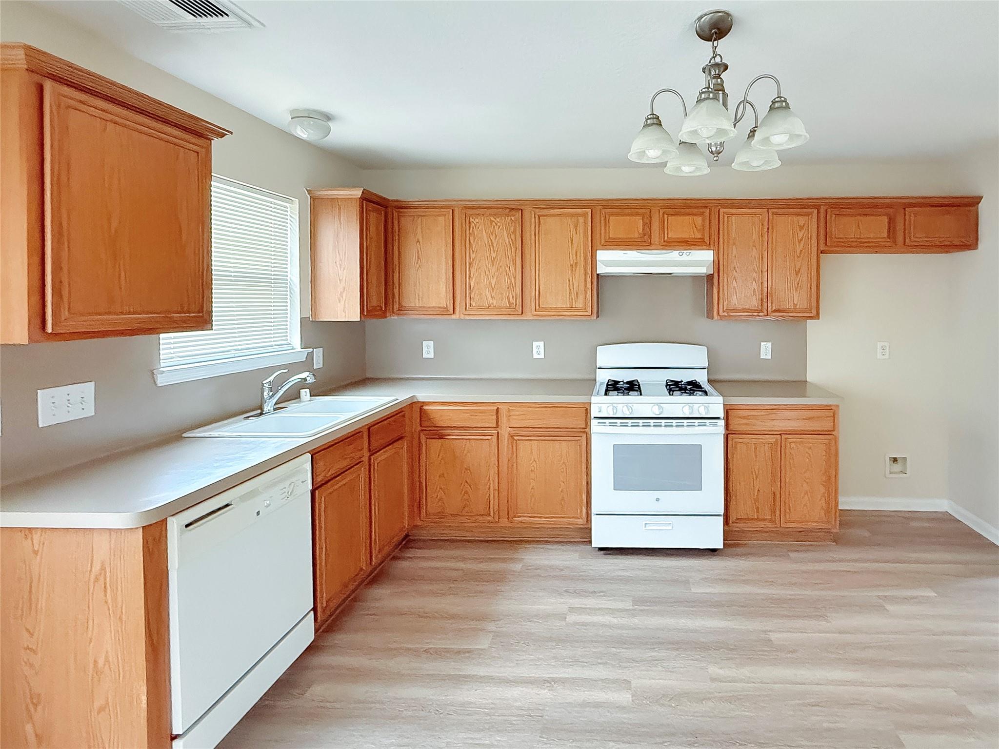 4911 Amorgas Isle Drive