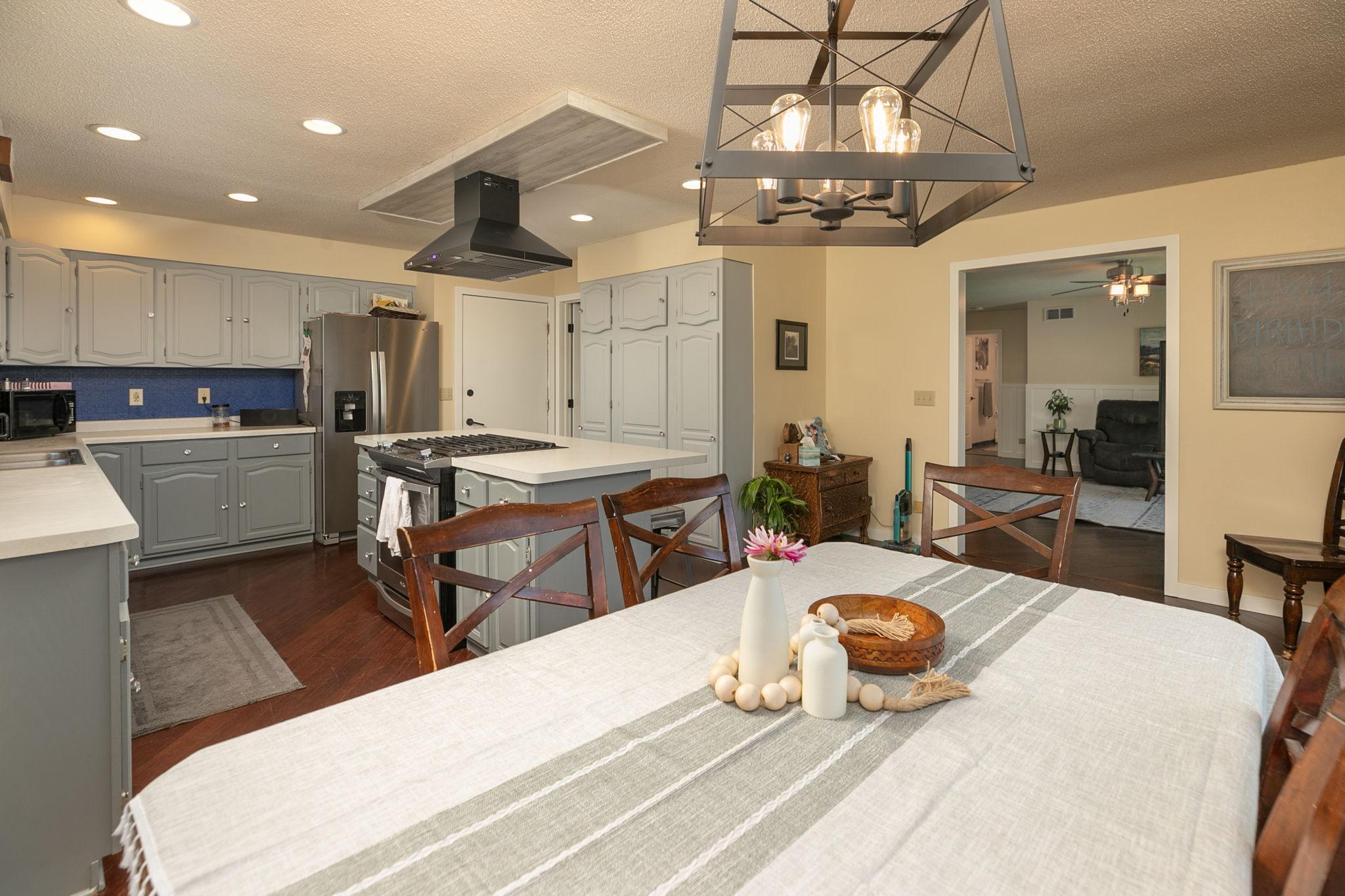 514 Pleasant Street SW