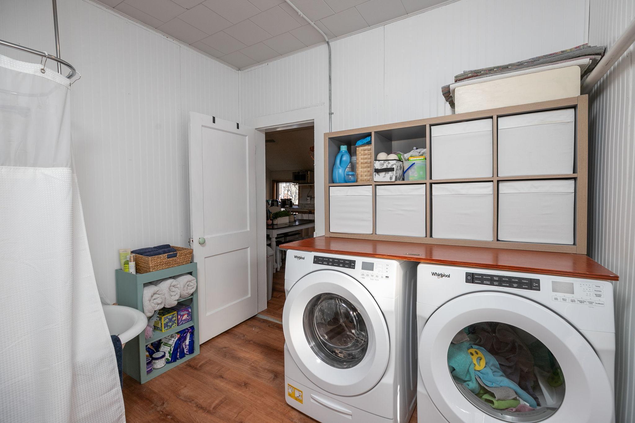 109 Elmwood Street E