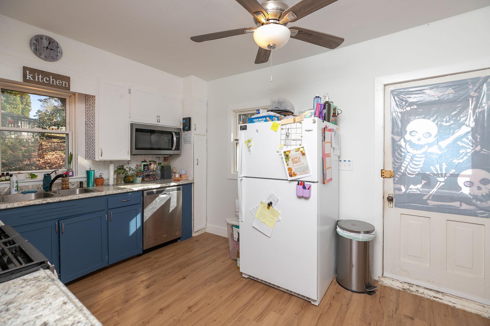 109 Elmwood Street E