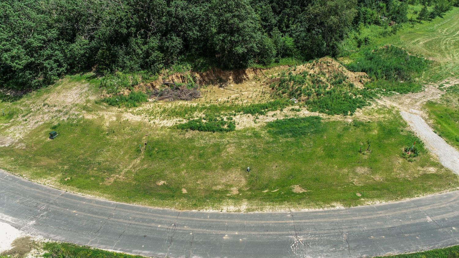 1010 Golfview Drive