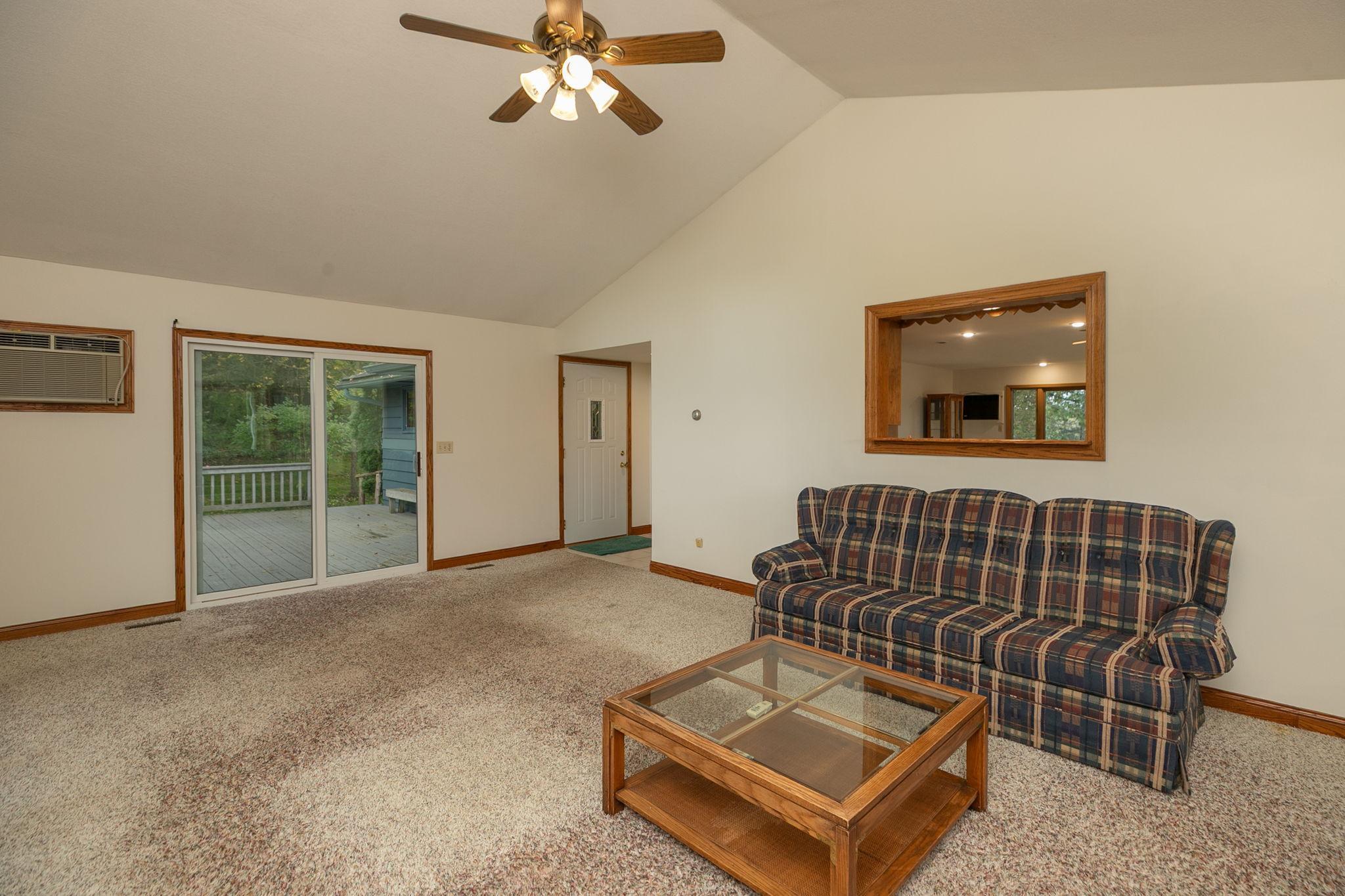 300 Whittier Street W