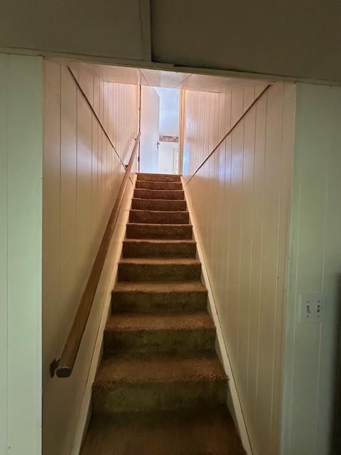 515 S Division Avenue