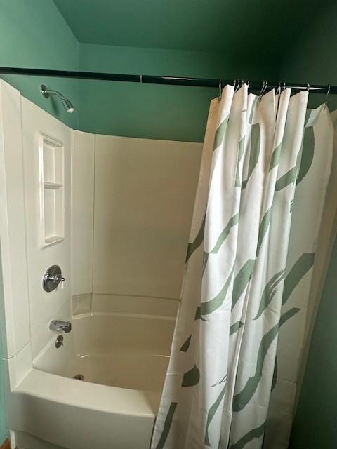 515 S Division Avenue