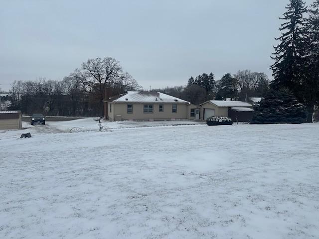 515 S Division Avenue