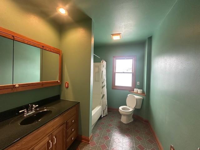 515 S Division Avenue