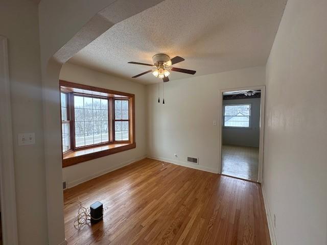 515 S Division Avenue