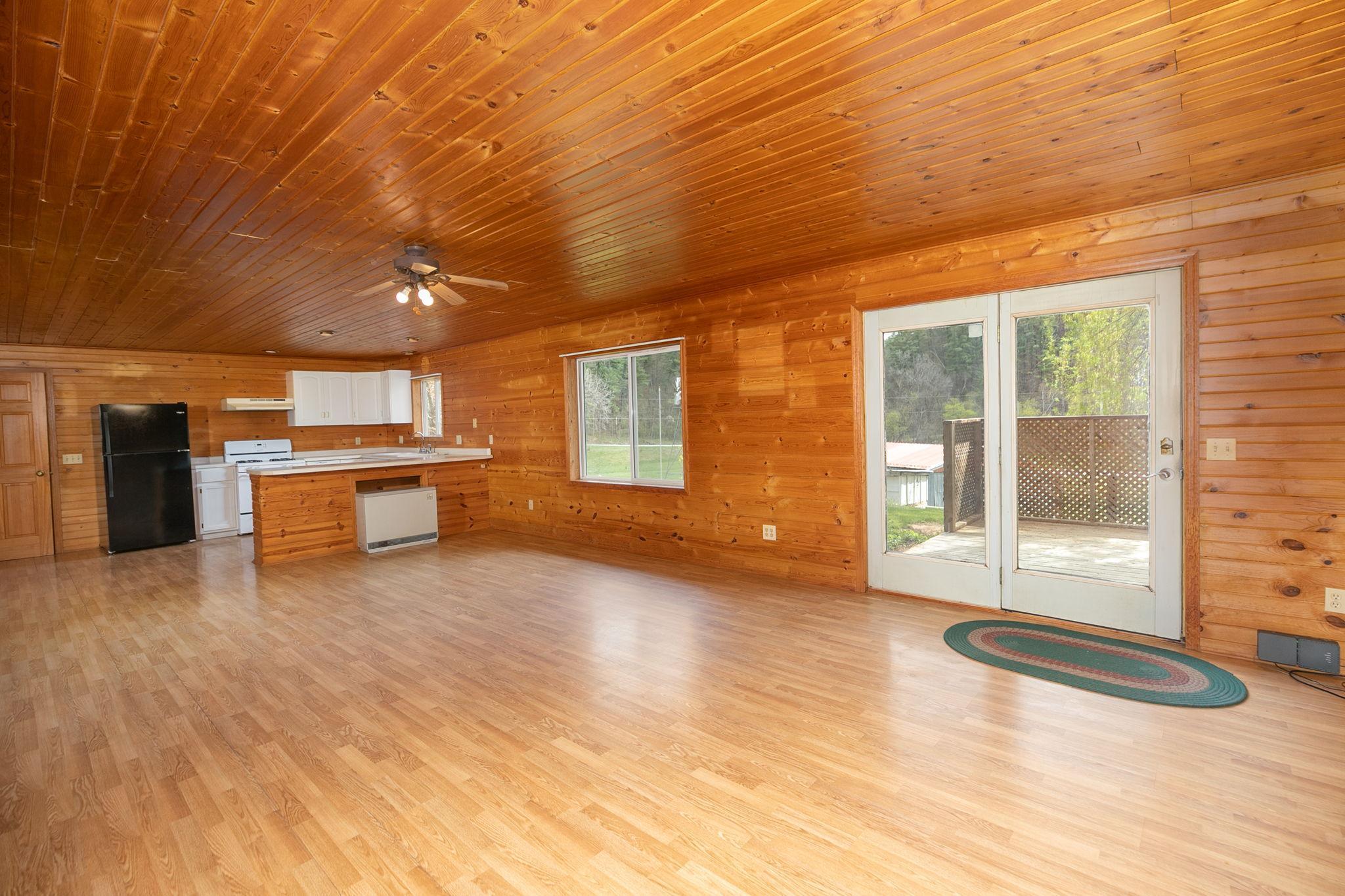 33704 County 25 N
