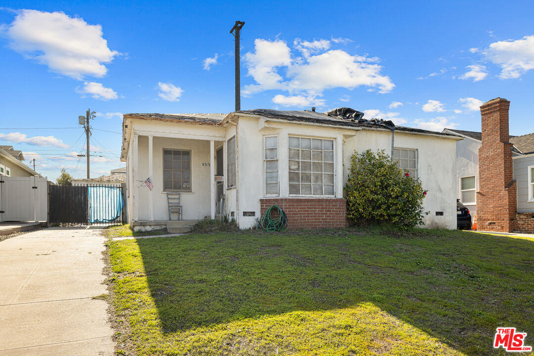 8313 Stewart Ave